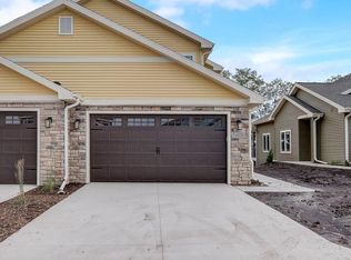 6676 Church Hills Ct, Deforest, WI 53532