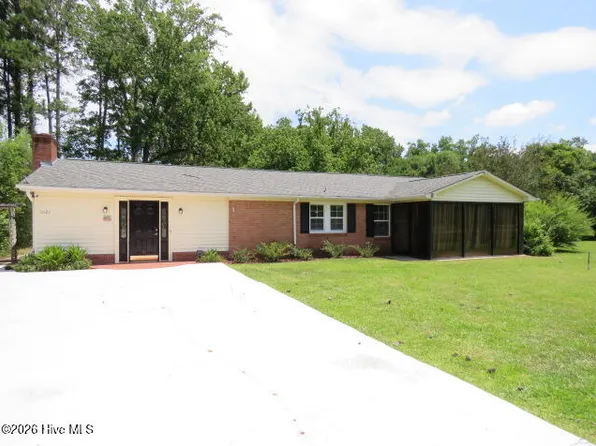 9424 Nc 210 Highway, Rocky Point, NC 28457