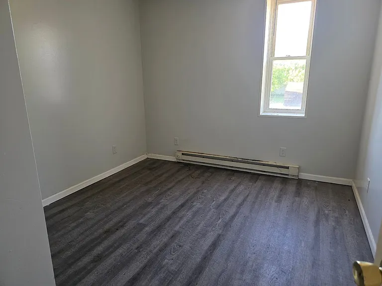 105 W Emeline St — Photo 30