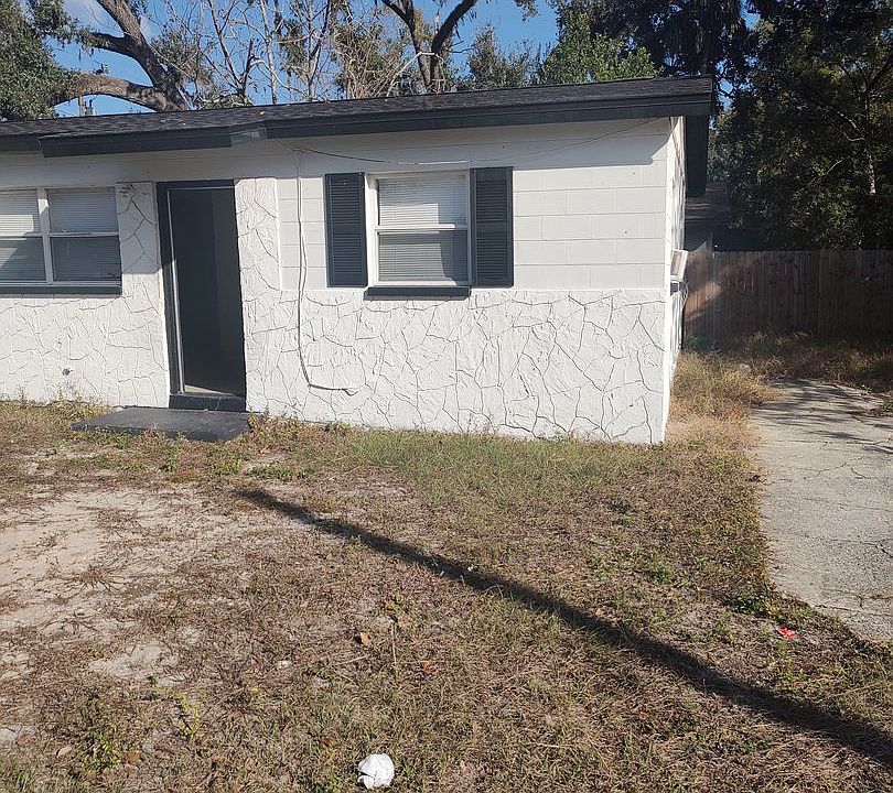 1st image of 1401 E Sitka St APT B