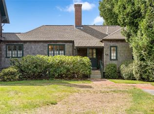 8 Shadow Farm Way, South Kingstown, RI 02879