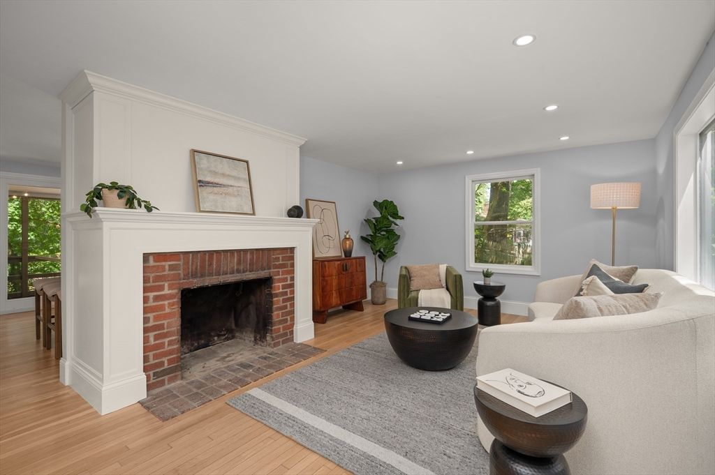 8 Elginwood Rd, Peabody, MA - More