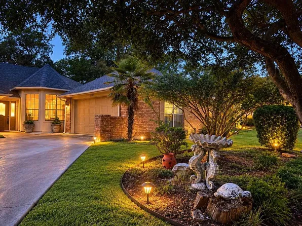 5309 Deep Canyon Dr, Garland, TX 75043