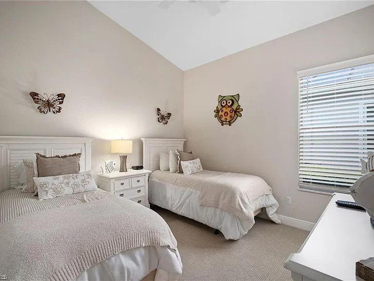 8884 Mustang Island Cir — Photo 15