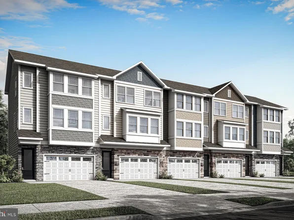 503 Abigail Ave, Waynesboro, PA 17268