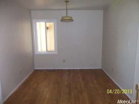 2nd image of 229 Tioga Dr