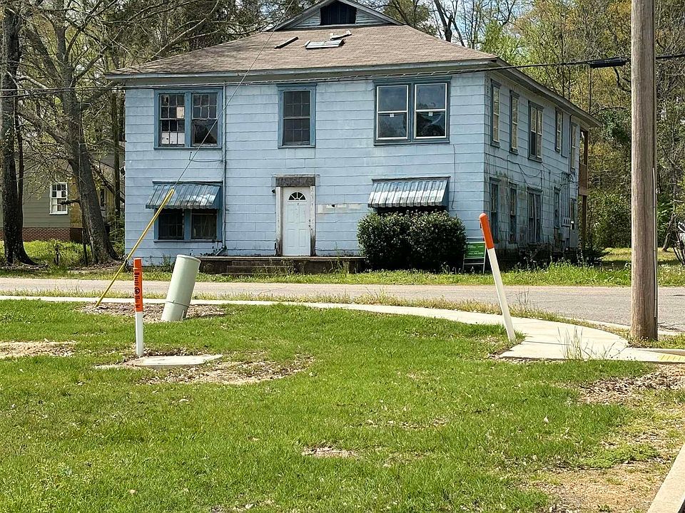 1st image of 617 N 4th St