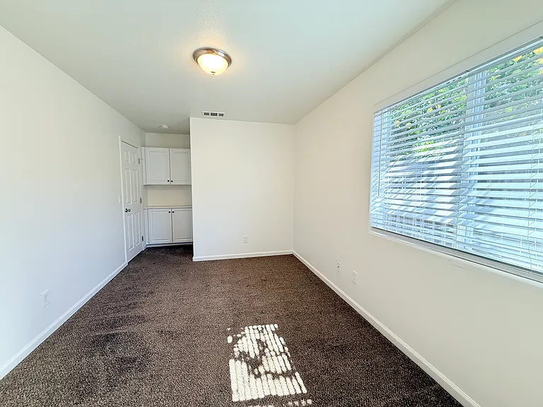 145 Park Ave #A — Photo 7