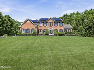 12 Fountain View Drive, Jackson, NJ 08527