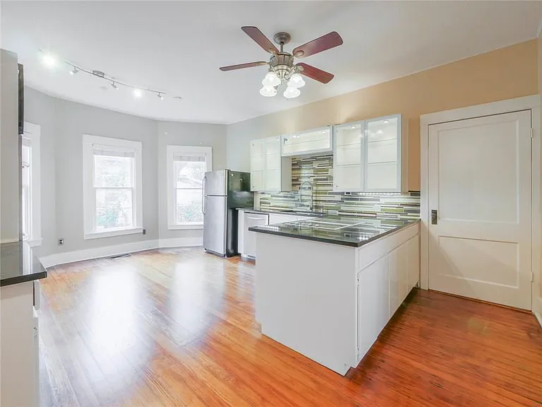 4616 Swiss Ave #B — Photo 7