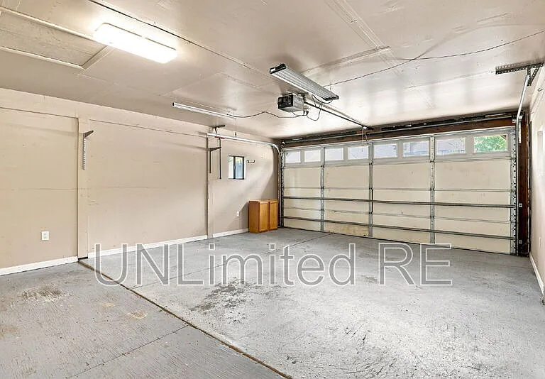 795 E Reindeer Dr — Photo 30