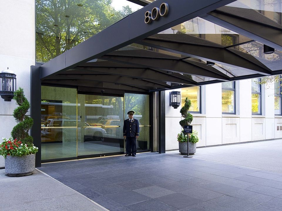 1st image of 800 5th Ave APT 9B