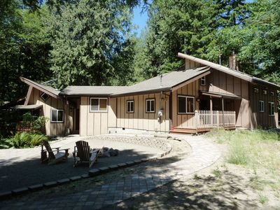 25059 E Hofeldt Dr., Rhododendron, OR, 97049