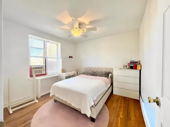 35-05 204th Street image 5 of 7