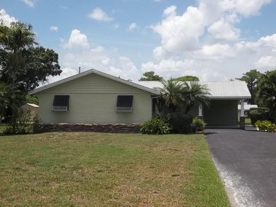 111 Royal Palm Way, Belle Glade, FL, 33430