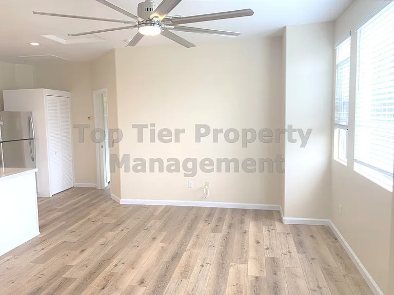 5573 Coyote Ct #B — Photo 2