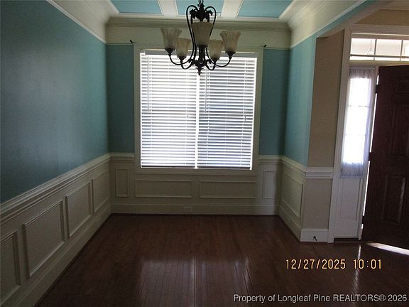 4th image of 404 Ponton Dr