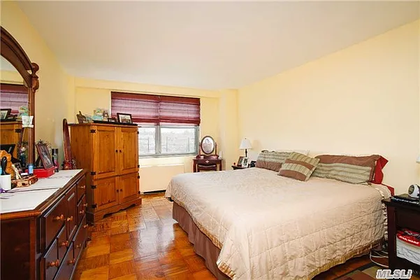 Sold by Century 21 American Homes | media 36