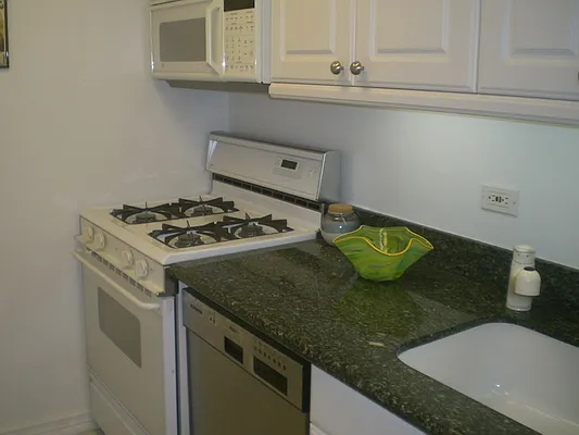 Sold by Barlavi Inc. | media 3