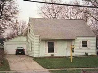 2017 Bailey Rd, Cuyahoga Falls, OH 44221