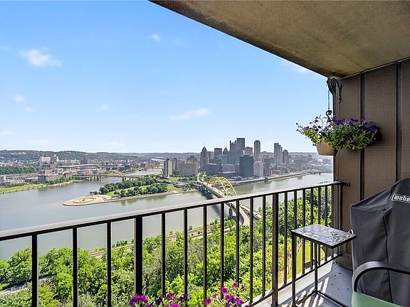 2nd image of 1000 Grandview Ave APT 802