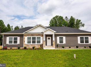 133 Hickory Hill Overlook Ct, Fredericksburg, VA 22405