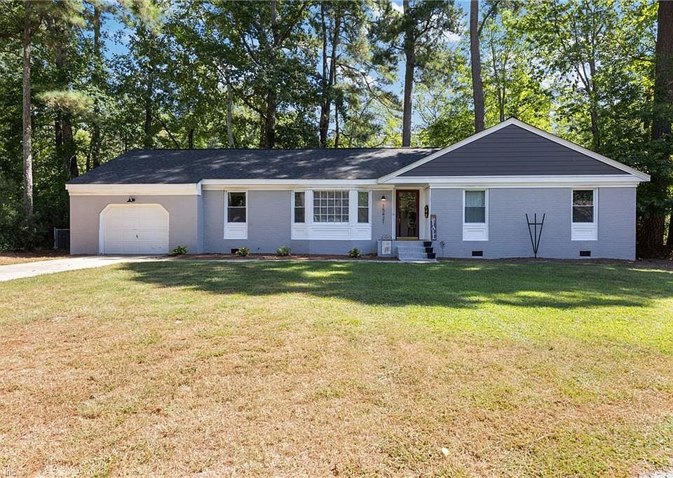 1st image of 15421 Rollingwood Dr
