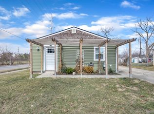 608 California Ave, Pontiac, MI 48341