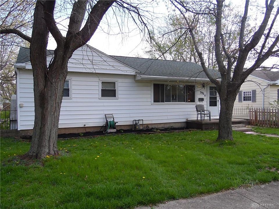 2nd image of 292 N Jay St