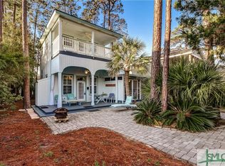 1110 Laurel Ave, Tybee Island, GA 31328