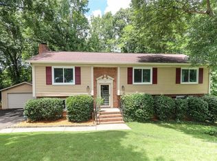 100 Condover Pl, Charlotte, NC 28270