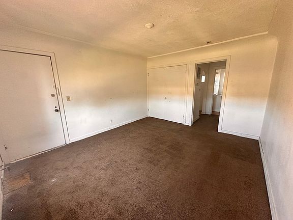 2nd image of 1349 S Cove Blvd #4