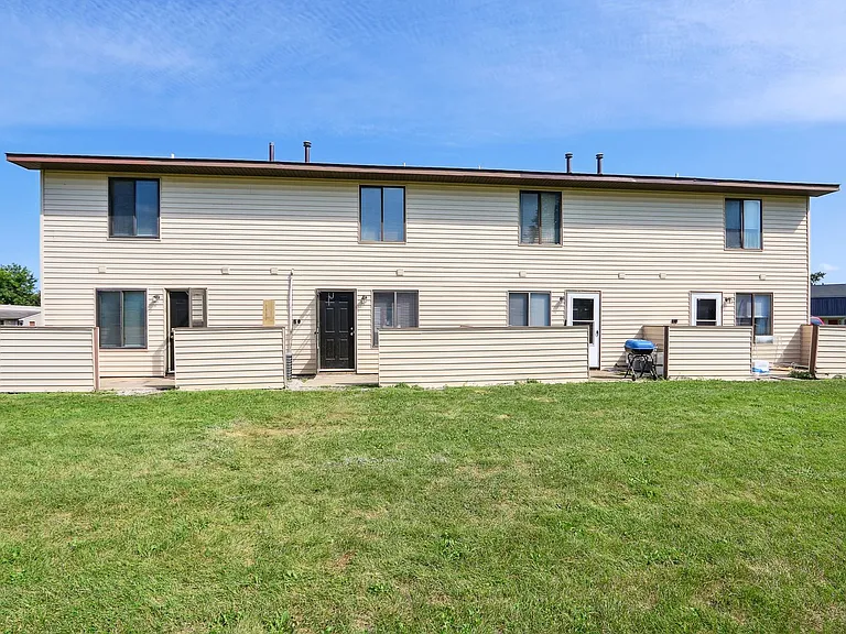 1907 Nancy Ct — Photo 28