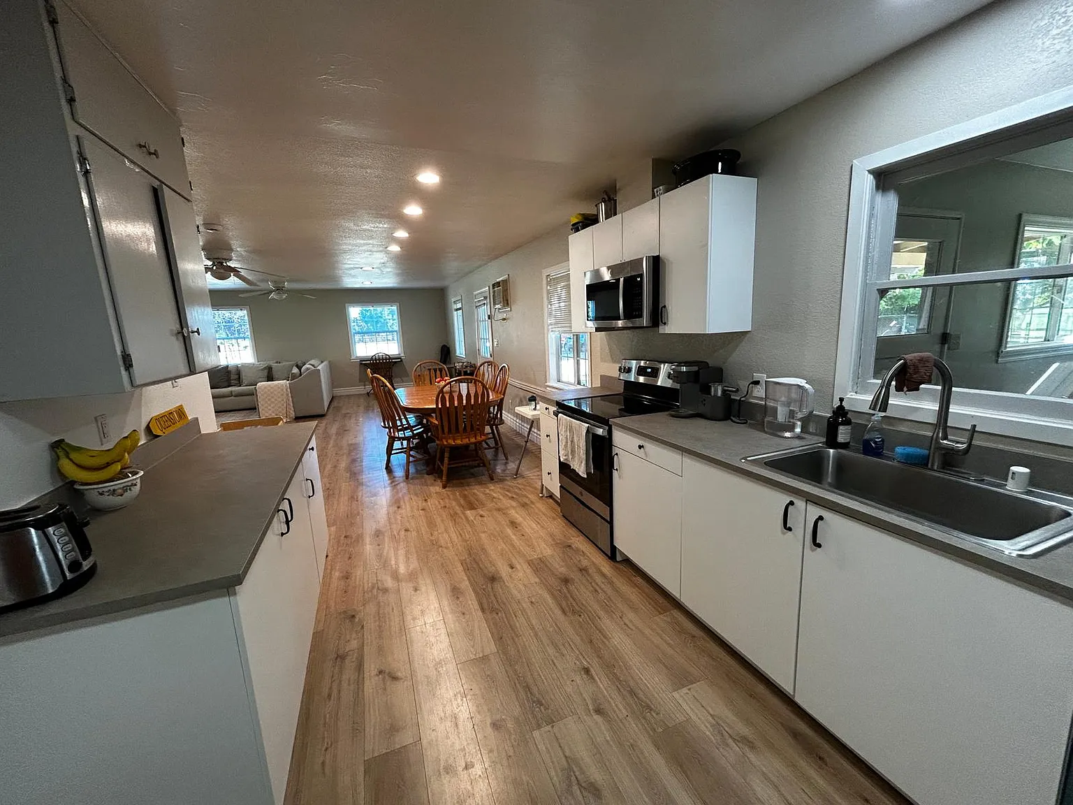 4 bed, 1650 sqft, $2,500 — Photo 4