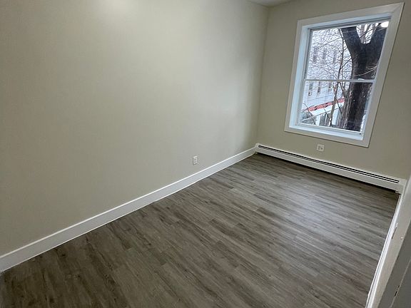 5th image of 901 Bergen St #B2