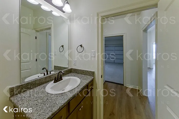 206 Teddy Ln — Photo 17