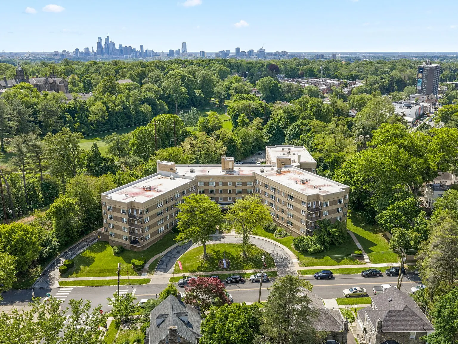 Metropolitan Wynnefield — Photo 1