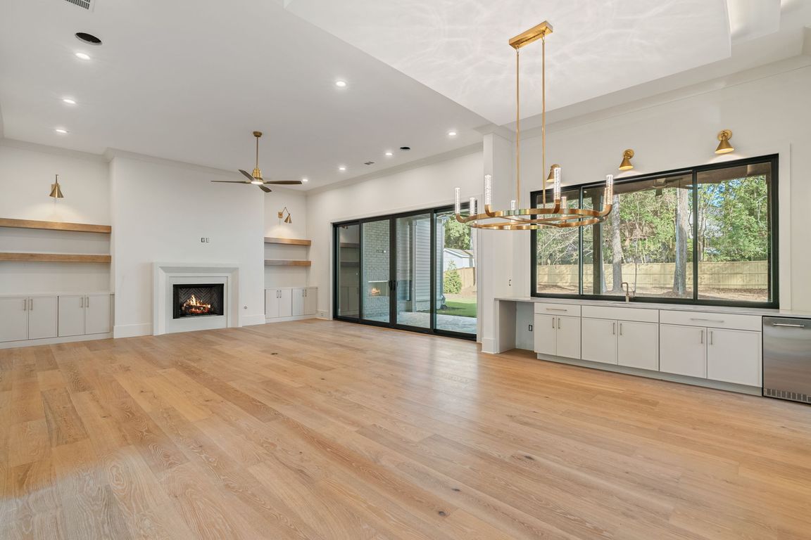 next background image