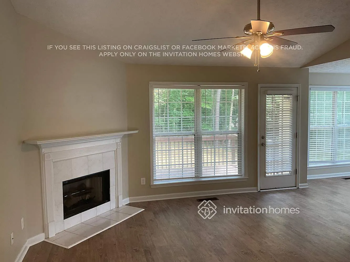 3933 Edgebrook Dr Flowery Branch, GA 30542 — Photo 3
