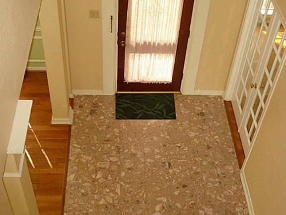 4th image of 635 Lorfing Ln
