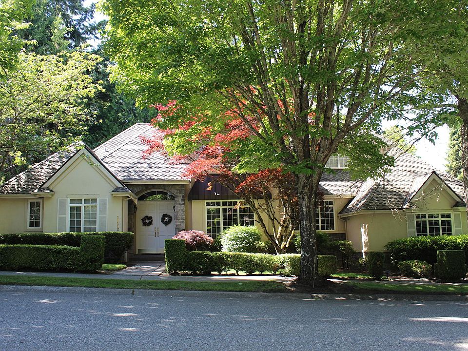 1st image of 18112 NW Montreux Dr