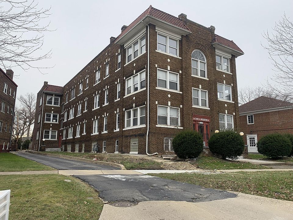 1st image of 11871 Lake Ave