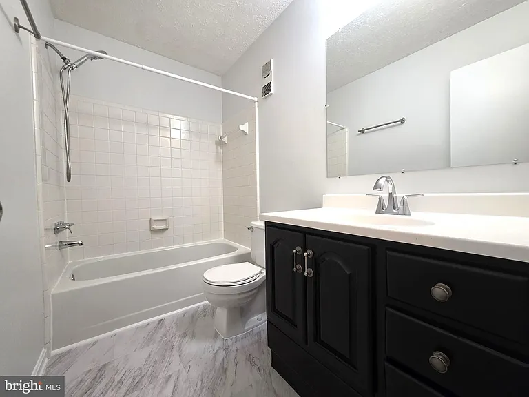 58 Windbrooke Cir #58 — Photo 13