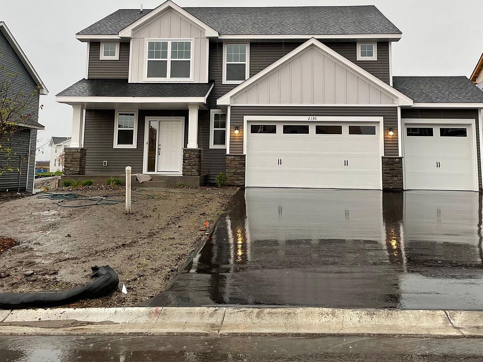 1st image of 2130 Itasca Cir