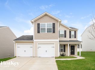 5924 Odenton Ln, Pfafftown, NC 27040