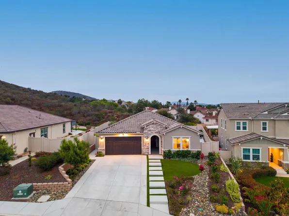 909 Woodhaven Rd, San Marcos, CA 92069