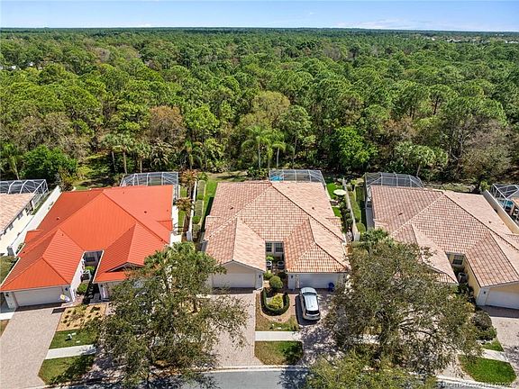 2nd image of 756 SW Balmoral Trce