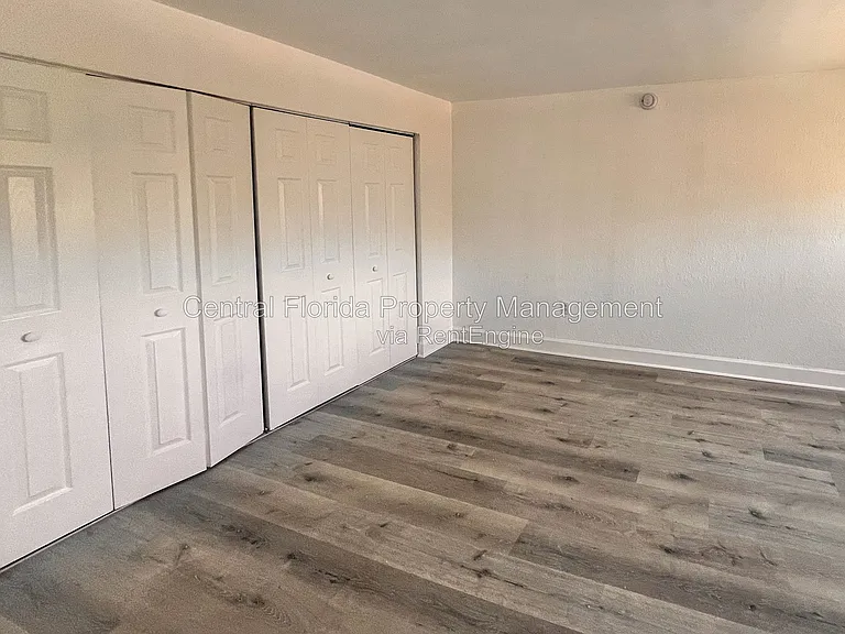 954 N Lake Destiny Rd #1-H — Photo 7