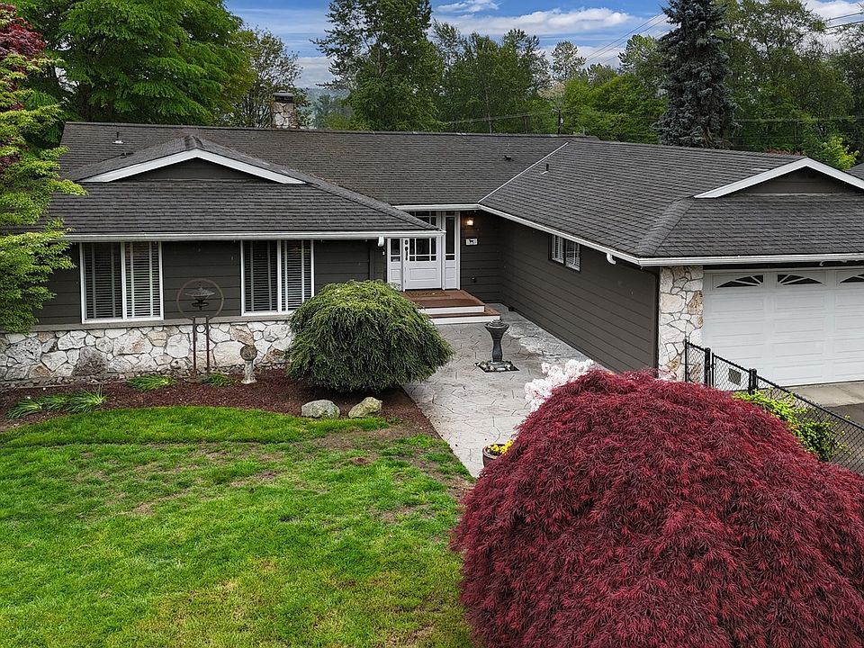 1st image of 8022 78th Avenue SE