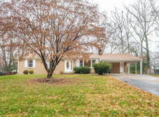 3820 Kahler Rd, White Plains, MD 20695